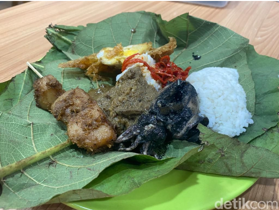 Aneka Kuliner : Nasi Jamblang